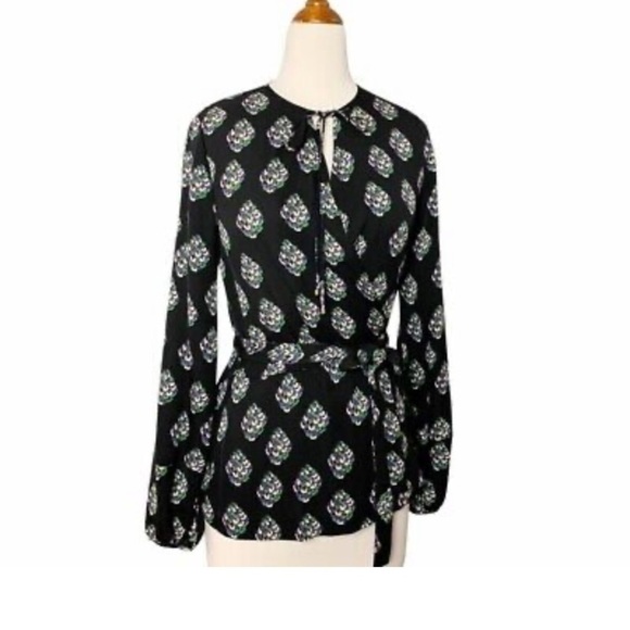 Diane Von Furstenburg Blouse Black Nova Long Sleeve Silk Wrap size 0 career - Picture 2 of 12
